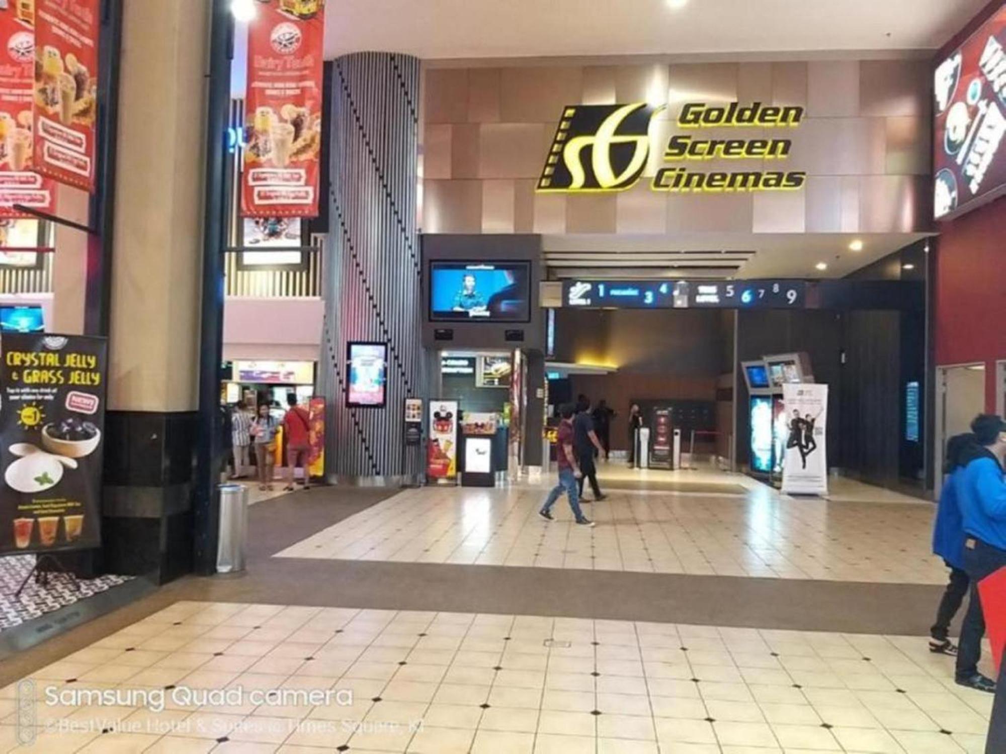 Service Times Square Kl *