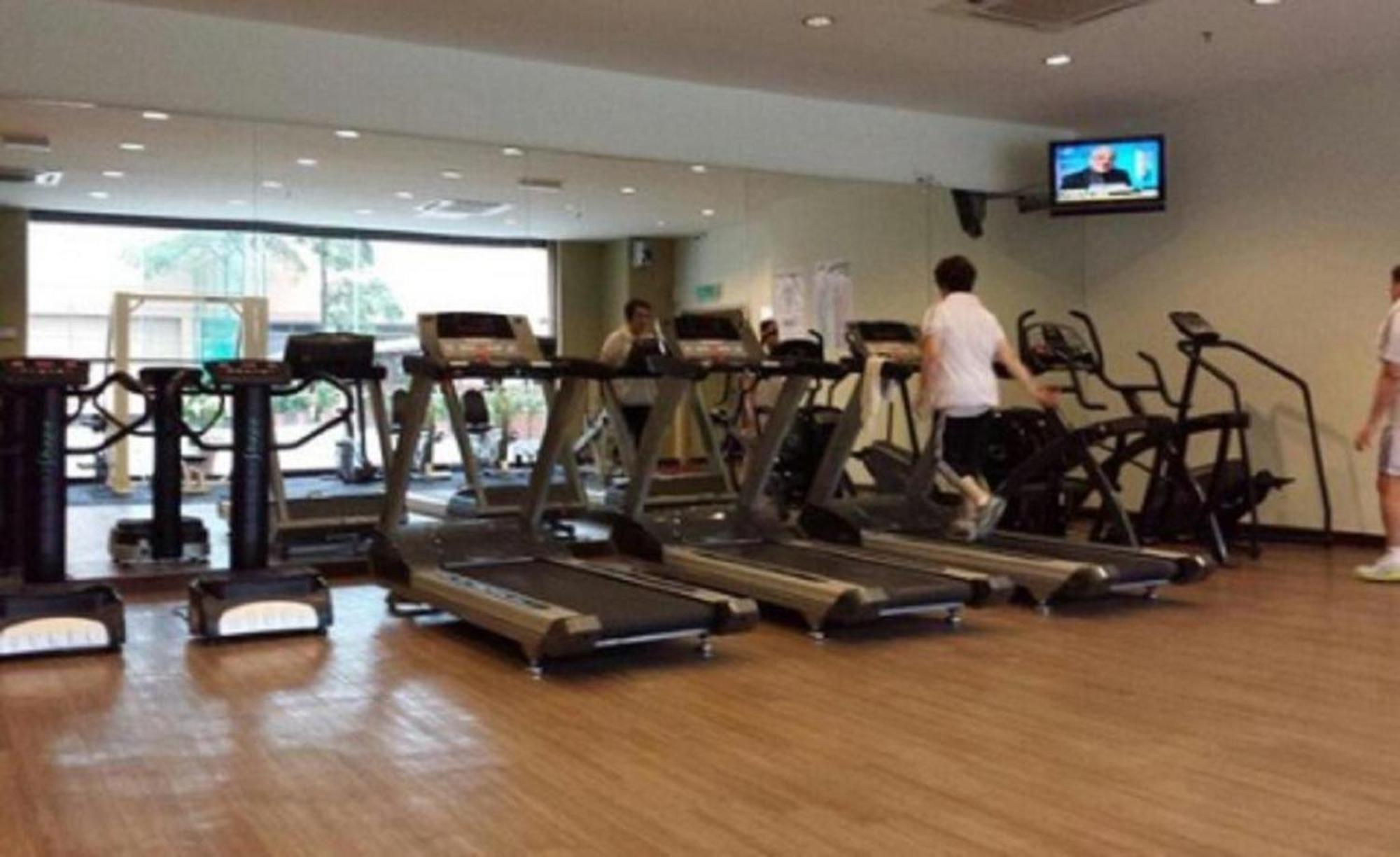 Service Times Square Kl Apartment *